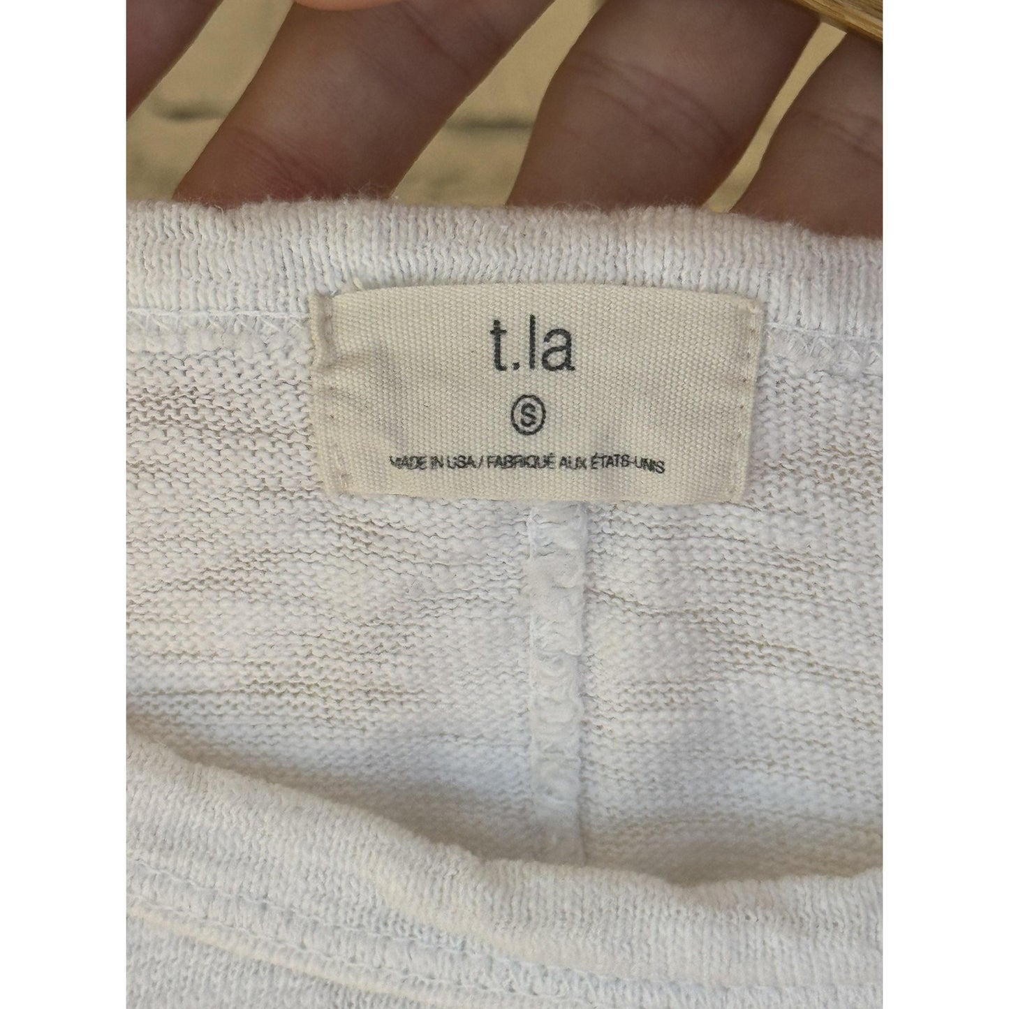 TLA Womens S White Long Sleeve Pocket Pullover