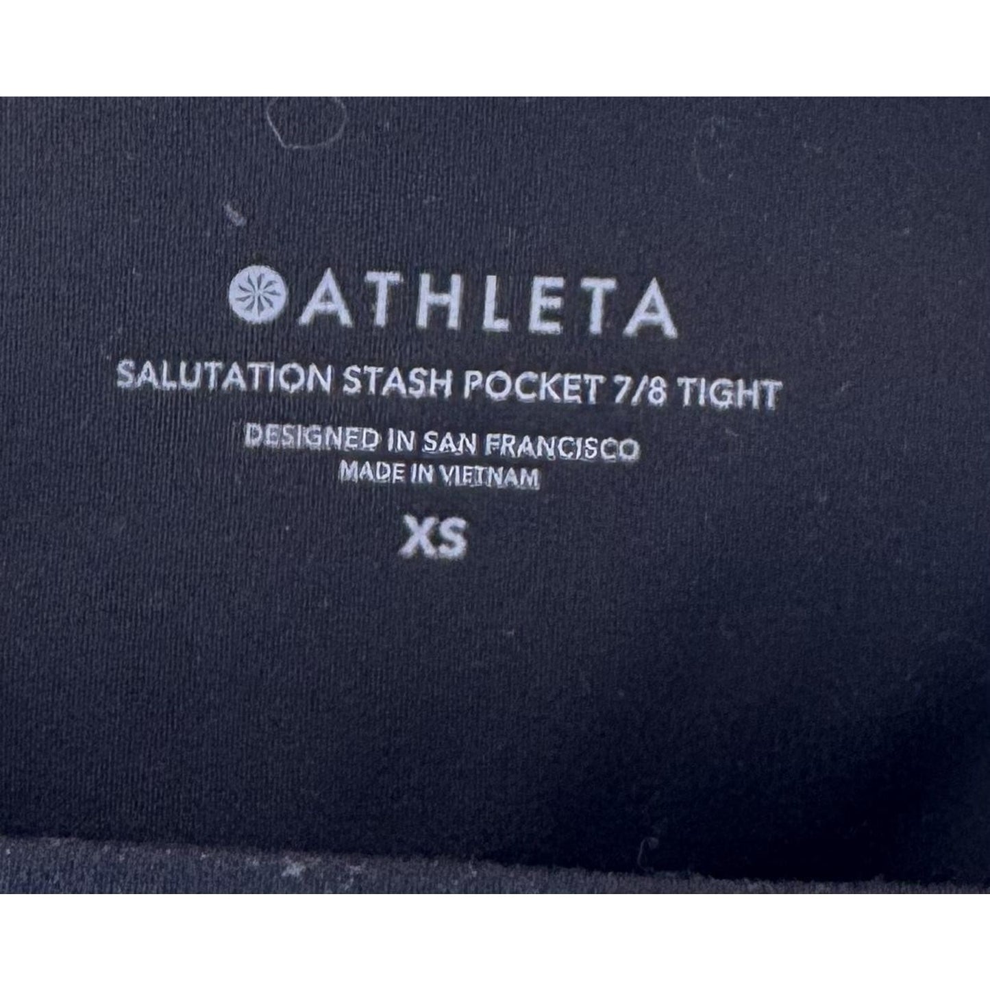 Athleta Womens XS Salutation Stash Pocket 7/8 Tight Leggings