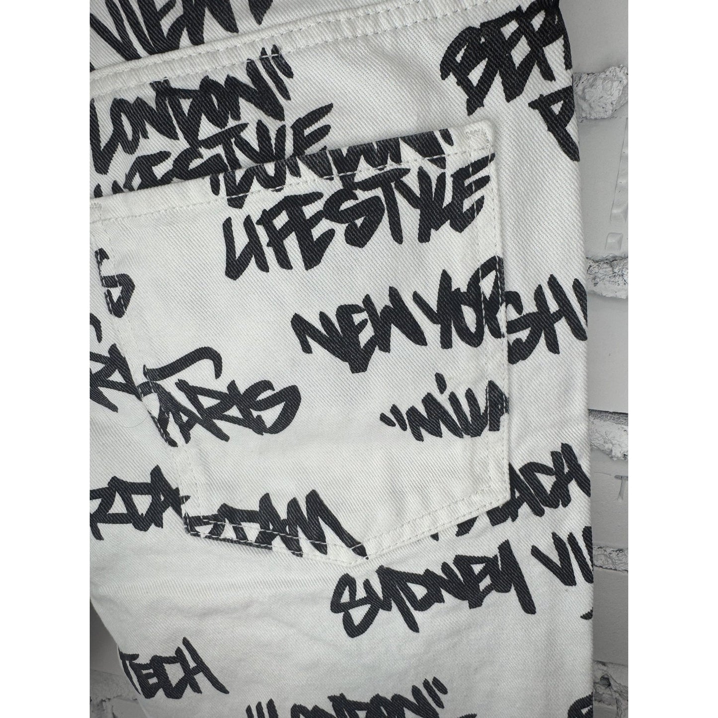 Bershka Jean Shorts Mens 29 Graffiti Print Denim Distressed