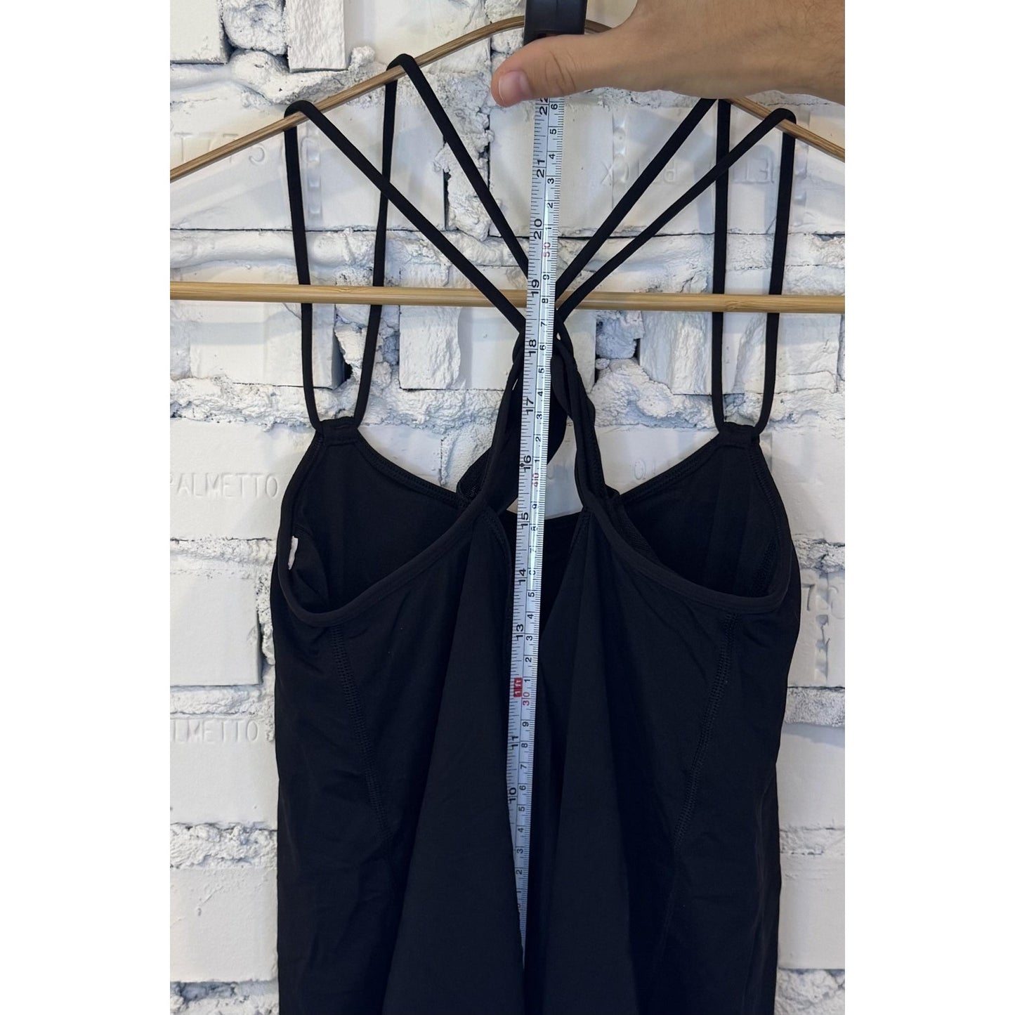 Lululemon Womens S Black Strappy Back Tank Built In Bra