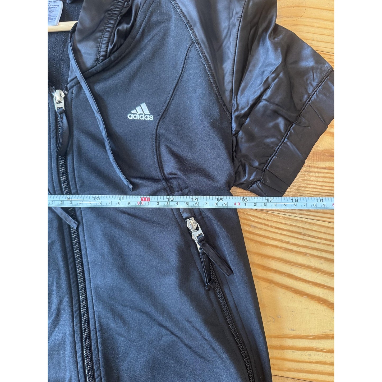 Adidas Womens S Black Hooded Short Sleeve Lightweight Jacket
