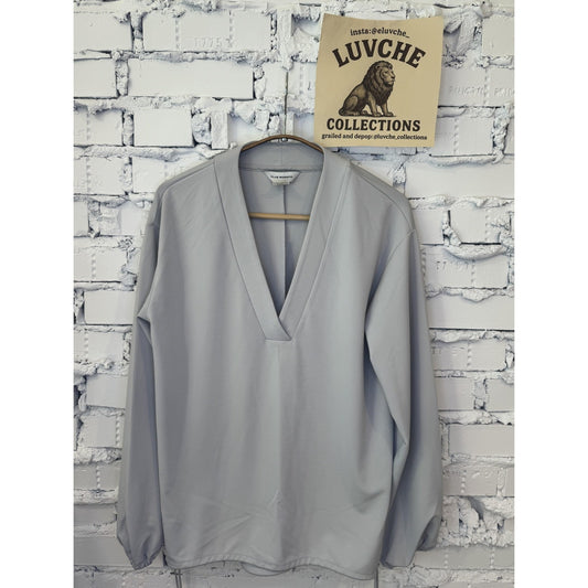 Club Monaco Womens XS Light Gray V Neck Adjustable Top