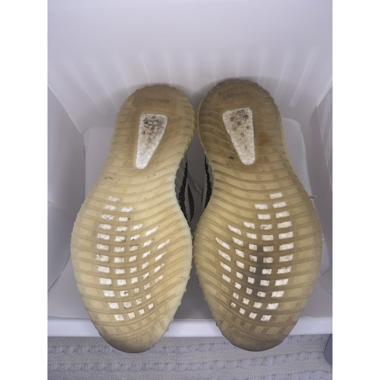 Yeezy Boost 350 V2 Zebra Mens Size 12 Sneakers