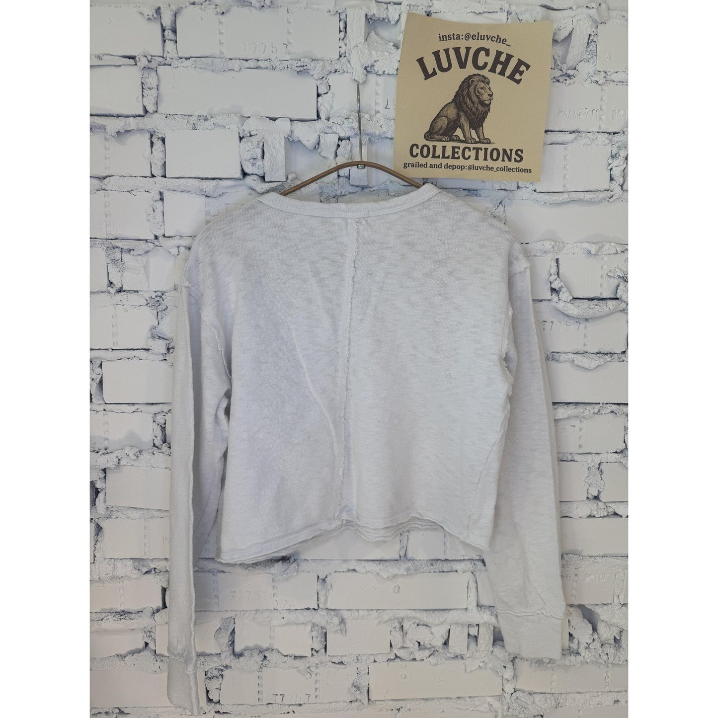 TLA Womens S White Long Sleeve Pocket Pullover