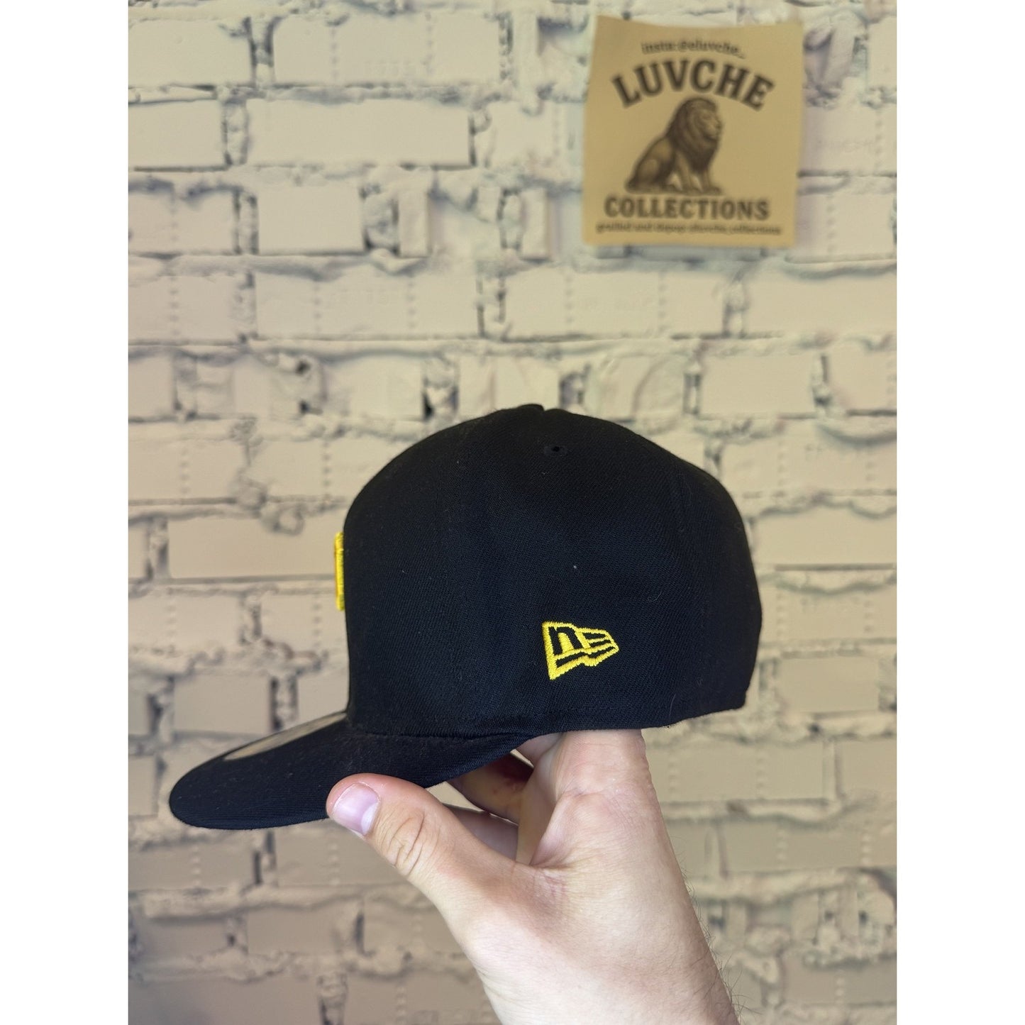 Pittsburgh Pirates Fitted Cap Mens 7 Black Yellow MLB