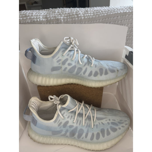 Adidas Yeezy Boost 350 V2 Mono Ice Shoes Mesh Size 12 Sneakers