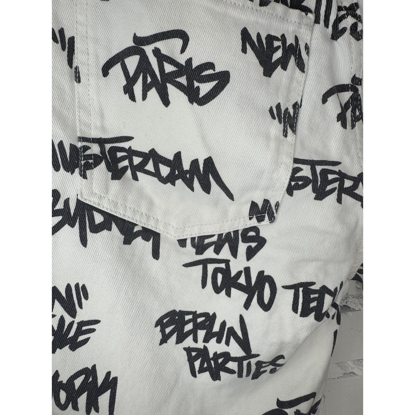 Bershka Jean Shorts Mens 29 Graffiti Print Denim Distressed