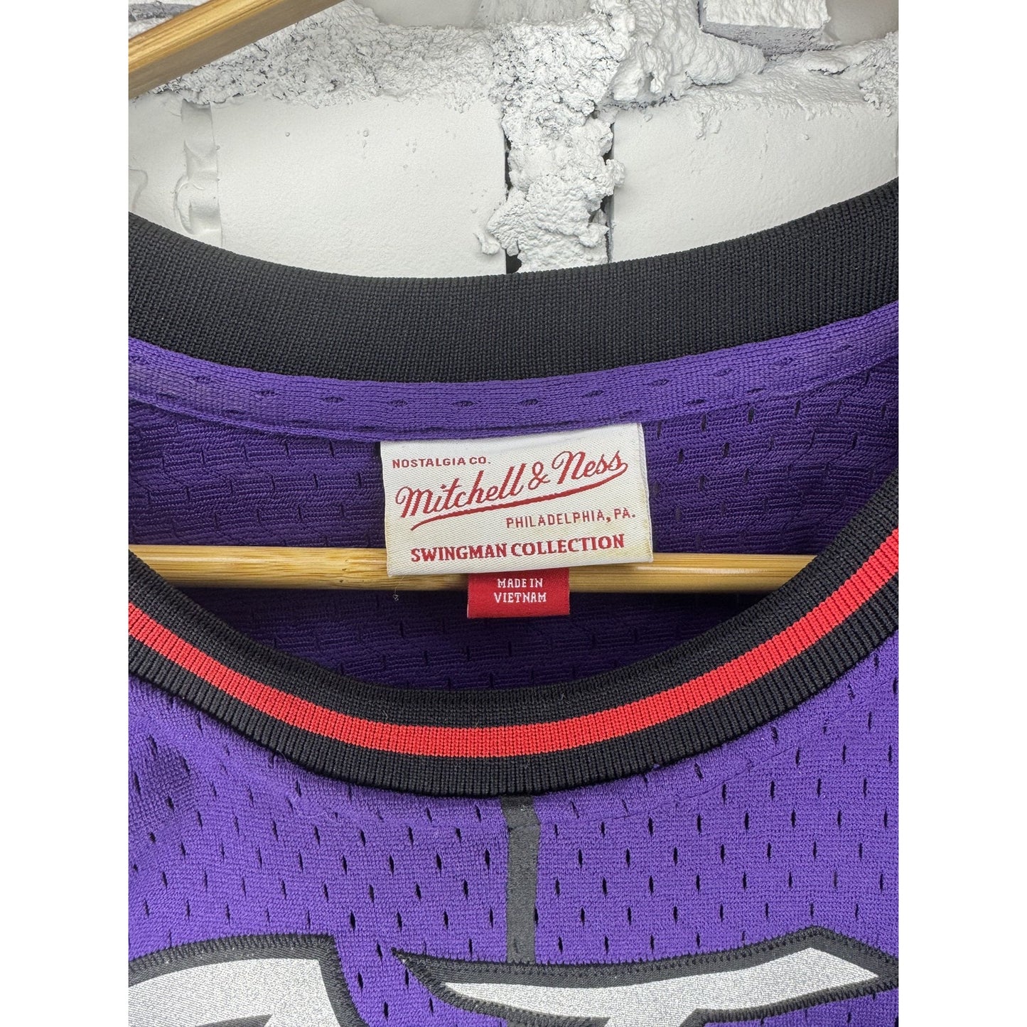 Toronto Raptors XL NBA Basketball Vince Carter Jersey