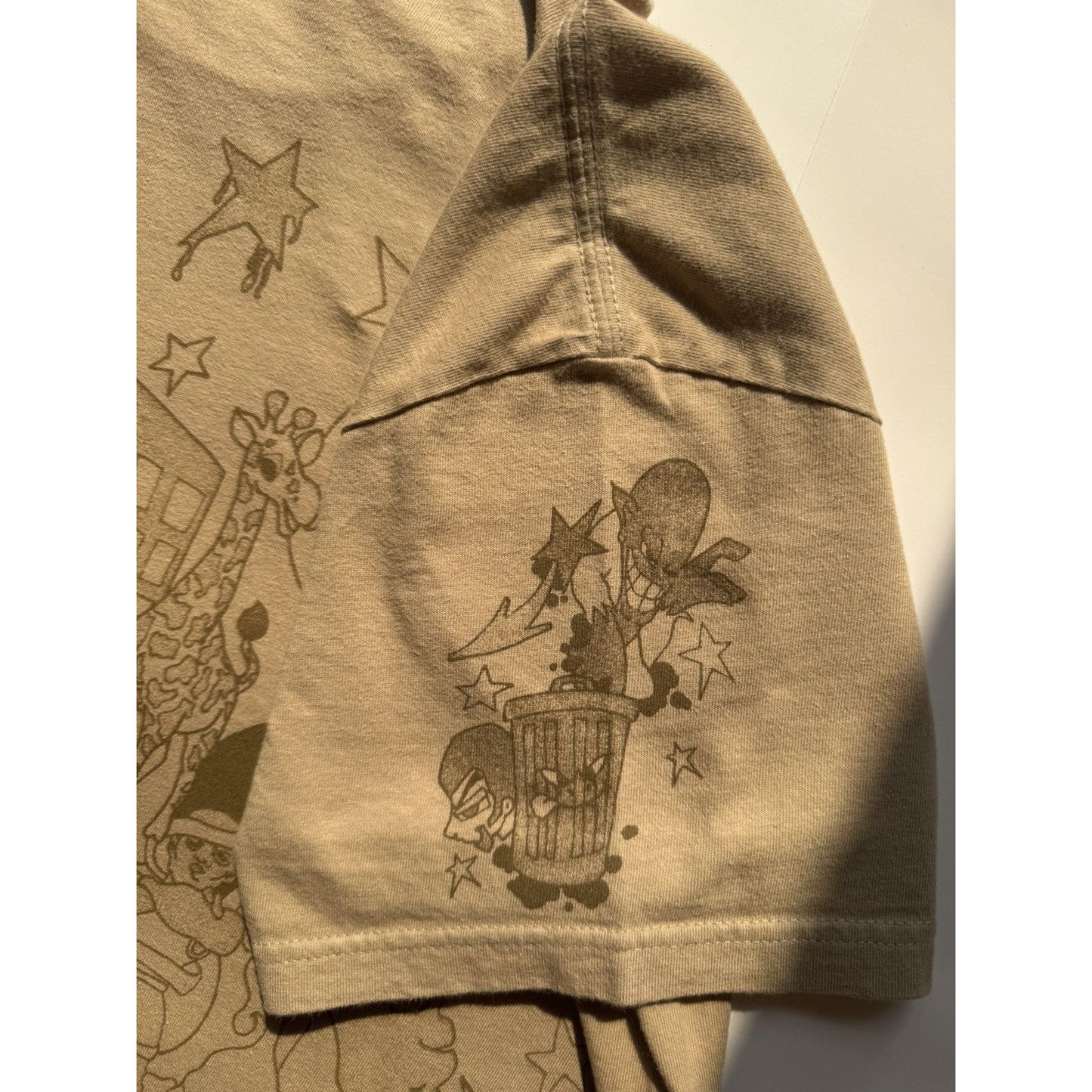 Supreme Tan Cartoon Chaos M Tee
