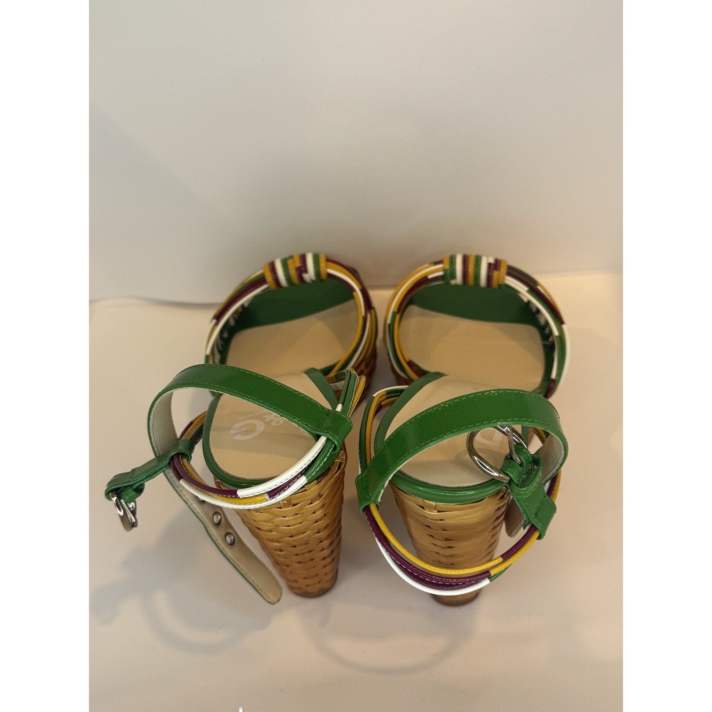 D&G Shoes Womens Size 37 Green Wedge Platform Sandals Multicolor