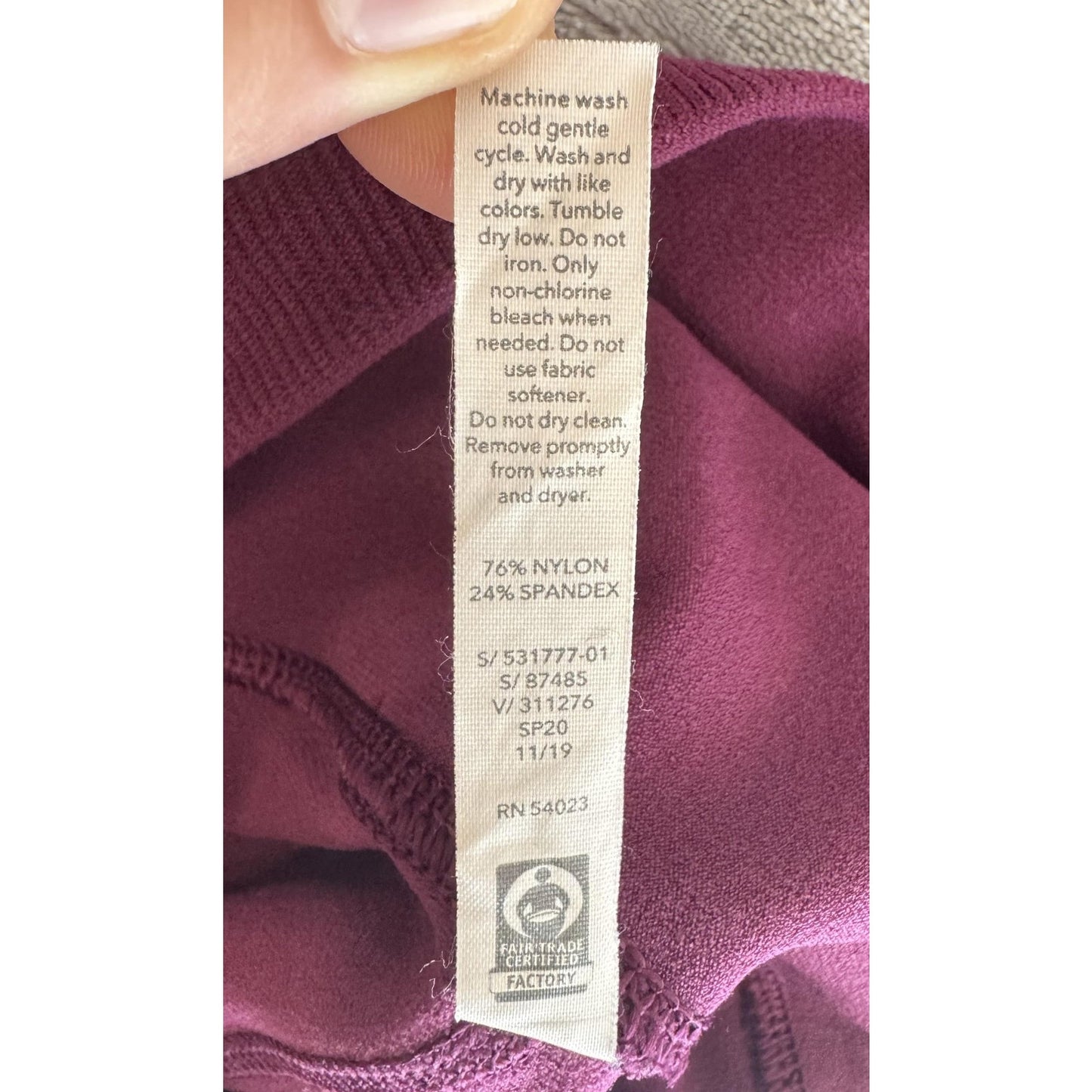 Athleta Womens XS Purple Seamless High Rise Yoga Leggings