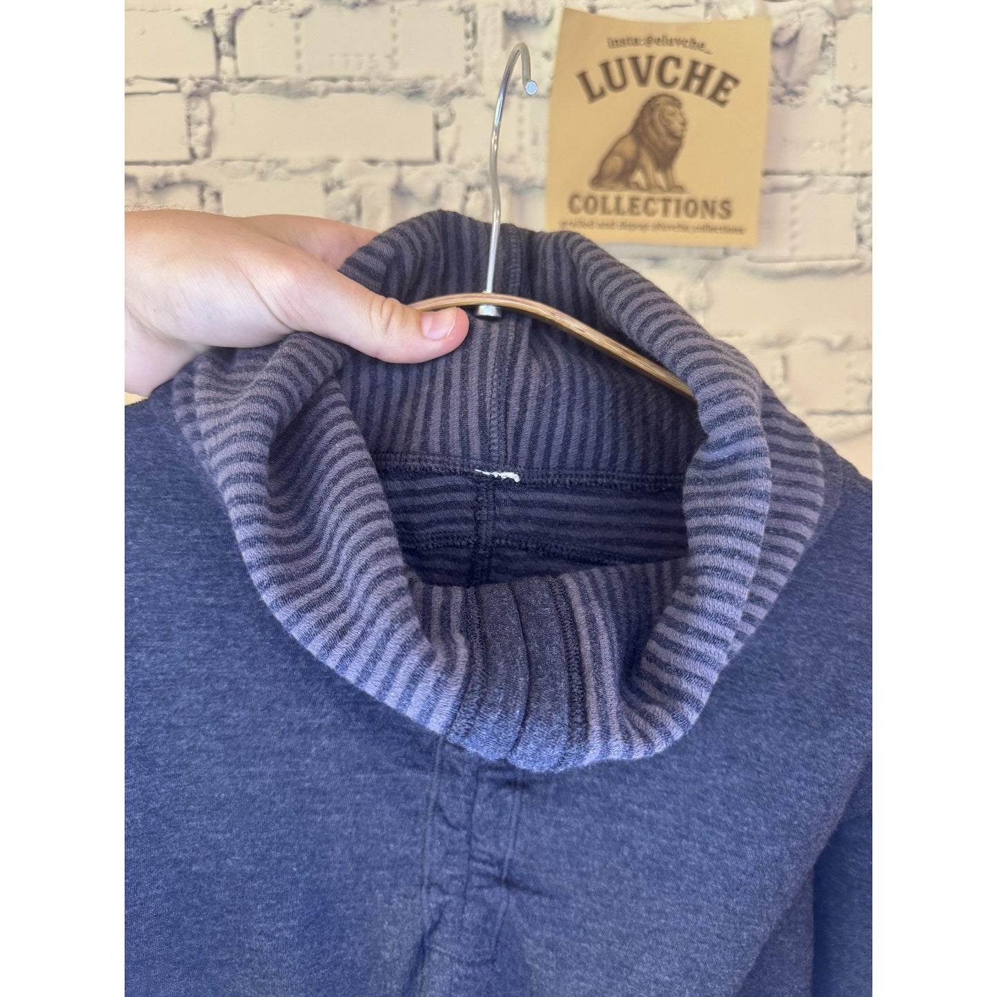 Lululemon Womens M Turtleneck Long Sleeve Pullover