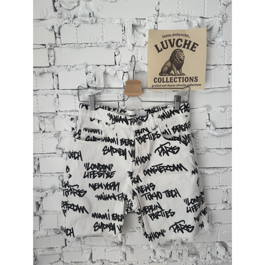 Bershka Jean Shorts Mens 29 Graffiti Print Denim Distressed