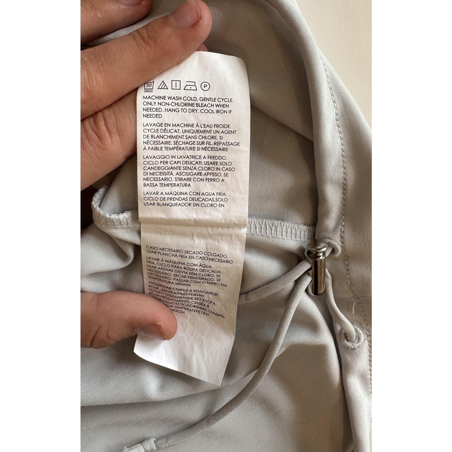 Club Monaco Womens XS Light Gray V Neck Adjustable Top